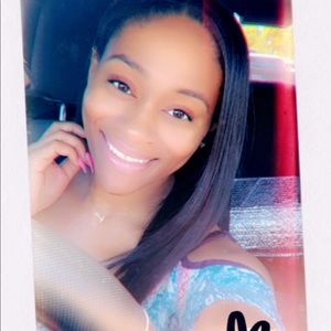 Meet your Posher, Catherine